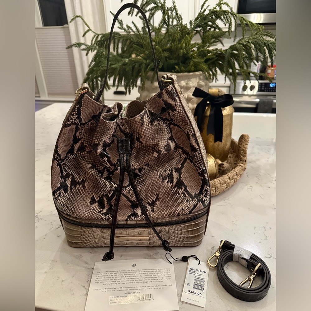 RETIRED Brahmin Marlowe Alabaster Fontaine